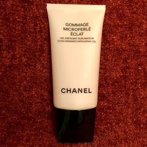 Chanel Extra Radiance Exfoliating Gel